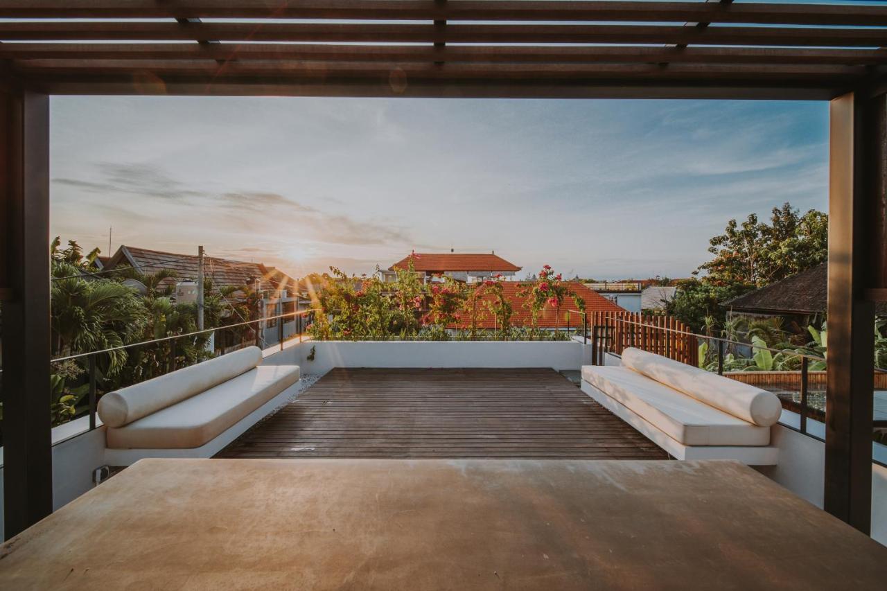 New 4 Bedroom 5 Min Walk To Berawa Beach Enclosed Livng Canggu Exteriér fotografie