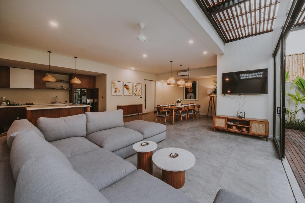 New 4 Bedroom 5 Min Walk To Berawa Beach Enclosed Livng Canggu Exteriér fotografie