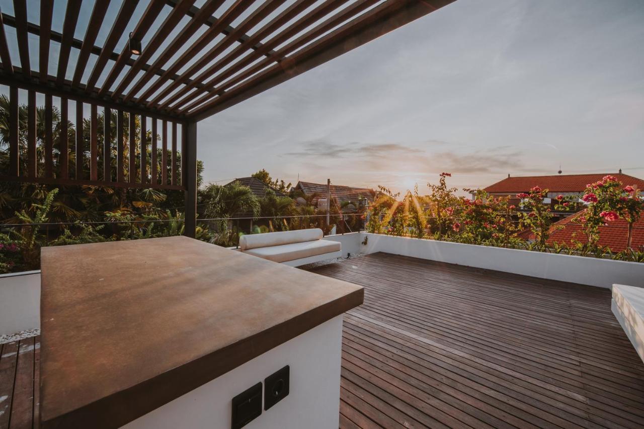 New 4 Bedroom 5 Min Walk To Berawa Beach Enclosed Livng Canggu Exteriér fotografie